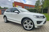 Volkswagen Touareg 3.0 TDI V6 BlueMotion Tech R-Line Tiptronic 4WD Euro 6 (s/s) 5dr