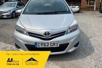 Toyota Yaris D-4D TR-SAT NAVIGATION-LOW MILEAGE-GREAT RUN AROUND TOWN-8 SERVICE STAMPS-ONLY 2 PREVIOUS OWNERS- IMMACULATE INSIDE AND OUT!!!