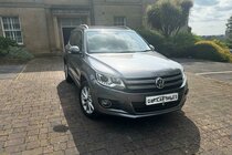 Volkswagen Tiguan 2.0 TDI BlueMotion Tech SE DSG 4WD Euro 5 (s/s) 5dr