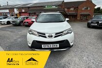 Toyota RAV4 D-4D INVINCIBLE AWD-SAT NAVIGATION-PARKING CAMERA- HEATED SEATS-GREAT SERVICE HISTORY VIA MAIN DEALER!!