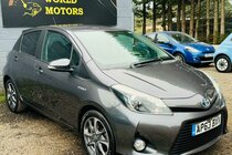 Toyota Yaris 1.5 VVT-h Trend CVT Euro 5 5dr