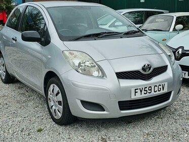 Toyota Yaris 1.0 VVT-i T2 Euro 4 3dr