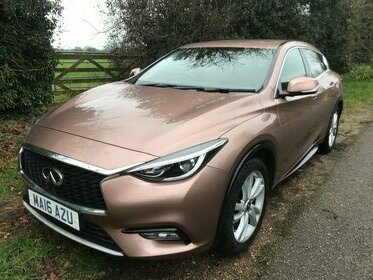 Infiniti Q30 SE 1.5D