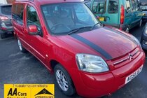 Citroen Berlingo HDI MULTISPACE XTR (75)