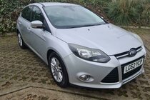 Ford Focus 1.0T EcoBoost Titanium Euro 5 (s/s) 5dr