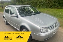 Volkswagen Golf 2.3 V5