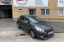 Peugeot 208 E-HDI ALLURE