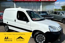 Peugeot Partner 800 LX SWB CDV - !! NO VAT !!, ONLY 58817 MILES, PLY LINED, REAR PARKING SENSORS, 2 FORMER OWNERS, REAR DOUBLE DOORS, TOW BAR