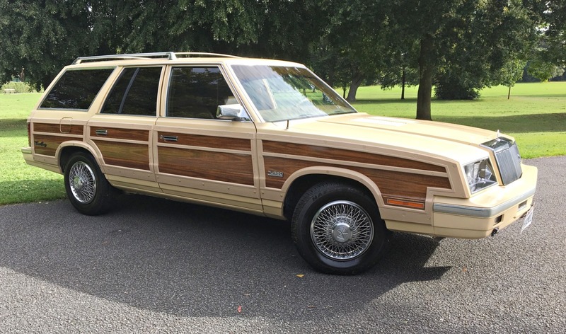 Chrysler Le Baron Town and Country 2.2 TURBO Classic