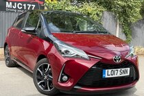 Toyota Yaris 1.5 VVT-i Blue Bi-Tone Hatchback 5dr Petrol Manual Euro 6 (111 ps)