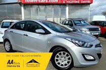 Hyundai I30 CLASSIC - 6 SPEED, ONLY 60,384 MILES, SERVICE HISTORY, REAR PARKING SENSORS, RADIO CD + BLUETOOTH, AIR CON