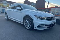 Volkswagen Passat R LINE TDI BLUEMOTION TECH 4MOTION DSG