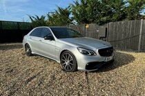 Mercedes-Benz E Class 5.5 E63 V8 BiTurbo AMG SpdS MCT Euro 6 (s/s) 4dr