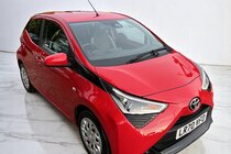 Toyota AYGO 1.0 VVT-i x-play x-shift Euro 6 5dr (Safety Sense)