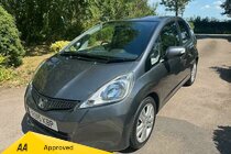 Honda Jazz I-VTEC ES PLUS