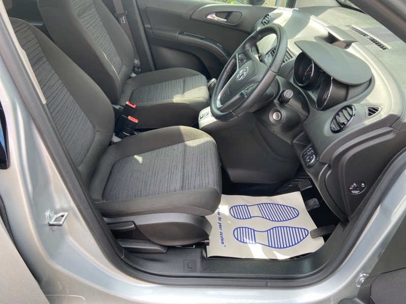 Vauxhall meriva outlet isofix points