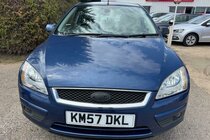 Ford Focus 1.8 Ghia 5dr