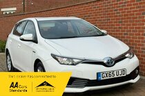 Toyota Auris 1.8 VVT-h Business Edition CVT Euro 6 (s/s) 5dr (Safety Sense)