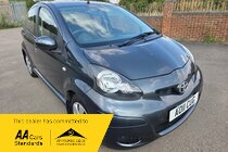 Toyota  1.0 VVT-i + Hatchback 5dr Petrol MultiMode Euro 5 (67 ps)