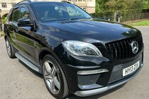 Mercedes-Benz SL Class 5.5 ML63 V8 AMG G-Tronic 4WD Euro 5 (s/s) 5dr
