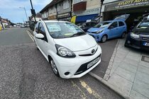 Toyota AYGO 1.0 VVT-i Euro 5 5dr