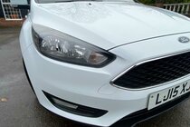 Ford Focus 1.0T EcoBoost Zetec Euro 6 (s/s) 5dr