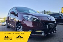 Renault Scenic DYNAMIQUE TOMTOM DCI EDC