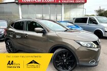 Nissan Qashqai TEKNA DIG-T - 6 SPEED, ONLY 64583 MILES, SERVICE HISTORY, SAT NAV, HEATED SEATS, DAB RADIO, PARKING SENSORS+CAMERA, 19