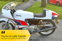 Norton Commando 850 John Player