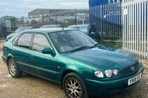 Toyota Corolla 1.6 GS 5dr