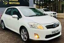 Toyota Auris 1.8 VVT-h T Spirit CVT Euro 5 (s/s) 5dr