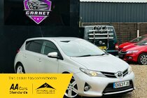 Toyota Auris 1.6 V-Matic Excel Multidrive S Euro 5 5dr