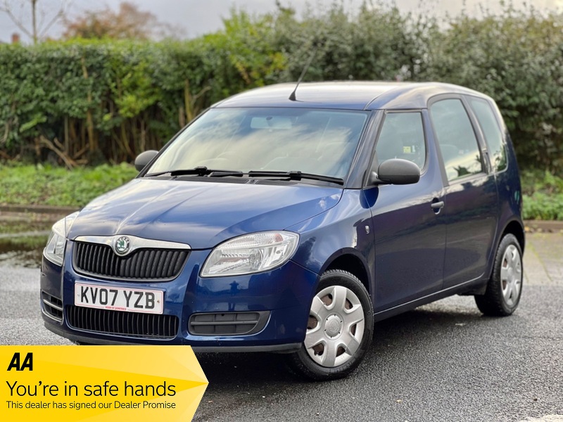 Used Skoda Roomster Hatchback (2006 - 2015) interior