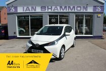 Toyota AYGO VVT-I X-PLAY