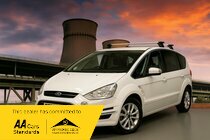 Ford S-Max TITANIUM