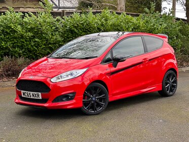 Ford Fiesta ZETEC S RED EDITION | Car Connect Uk
