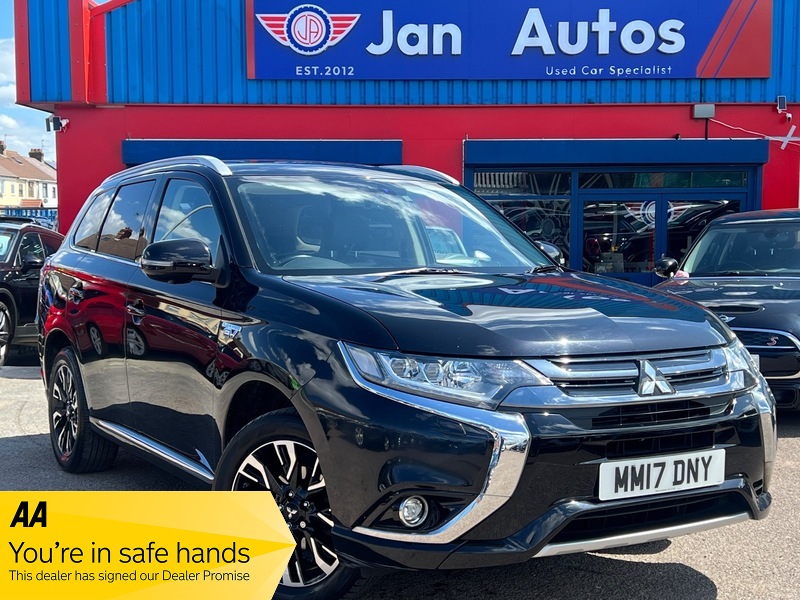 Mitsubishi Outlander PHEV 4H PCO/TFL READY Jan Autos Ltd