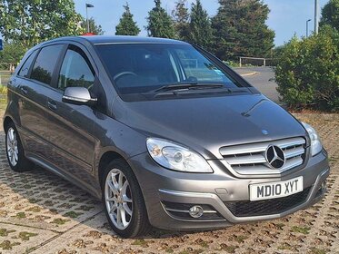 Mercedes-Benz B Class 1.7 B180 Sport CVT 5dr