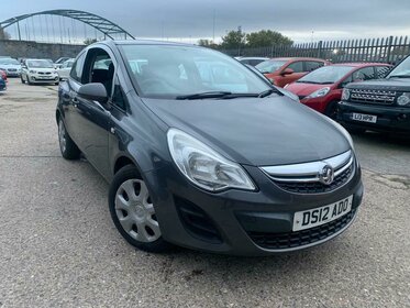 Vauxhall Corsa 1.4 16V Exclusiv Euro 5 3dr (A/C)