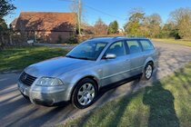 Volkswagen Passat SPORT TDI 4-MOTION (130BHP) four wheel drive