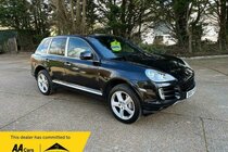 Porsche Cayenne 4.8 S Tiptronic S AWD 5dr