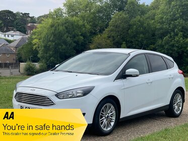 Ford Focus ZETEC EDITION - Auto Show Ltd
