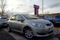 Toyota Auris 1.4 D-4D T3 5dr