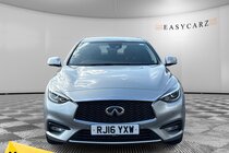 Infiniti Q30 PREMIUM D