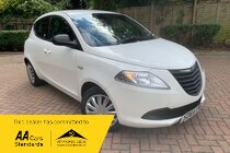 Chrysler Ypsilon SILVER*ONE FORMEER KEEPERS*MOT ONE YEAR*RECENT FULL SERVICE*FREE  BREAKDOWN COVER*FREE THREE MONTHS WARRANTY