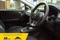 Renault Captur 1.6 TECHNO E-TECH HYBRID 145 6SP AUTOMATIC