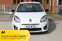 Renault Twingo DYNAMIQUE - This Renault Twingo is undoubtedly a very smart looking little car - Ideal first car or a perfect runaround!