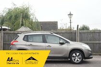 Peugeot 2008 ACTIVE Superb family SUV top history