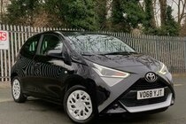 Toyota AYGO 1.0 VVT-i x-play Euro 6 5dr