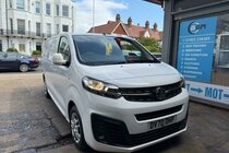 Vauxhall Vivaro 1.5 Turbo D 2900 Sportive L2 H1 Euro 6 (s/s) 5dr